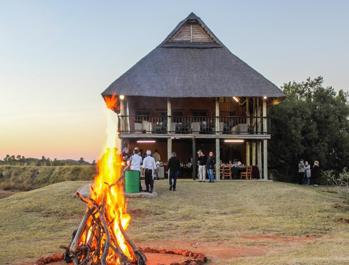 Kedar Heritage Lodge, Conference Centre & Spa Phokeng Екстериор снимка