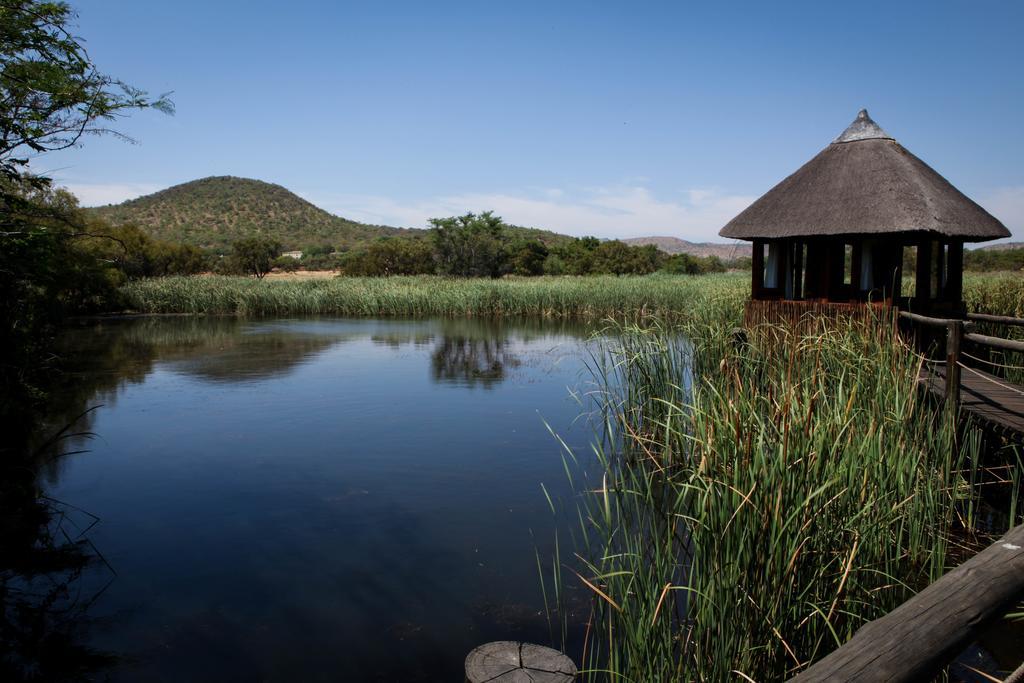 Kedar Heritage Lodge, Conference Centre & Spa Phokeng Екстериор снимка