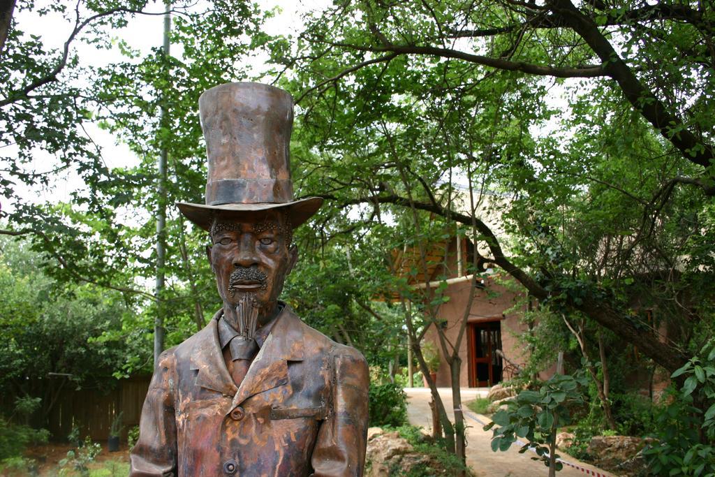 Kedar Heritage Lodge, Conference Centre & Spa Phokeng Екстериор снимка