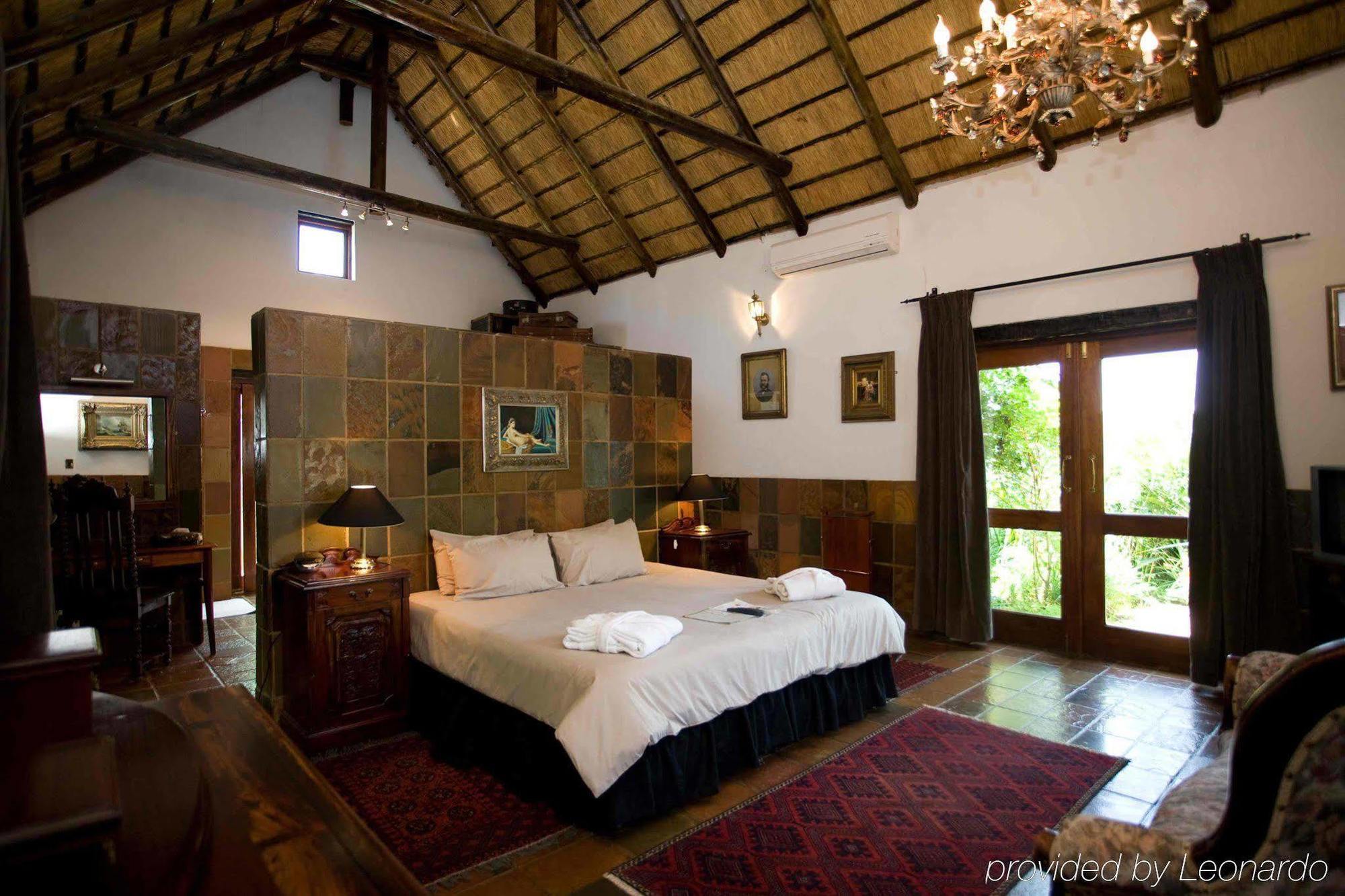 Kedar Heritage Lodge, Conference Centre & Spa Phokeng Стая снимка